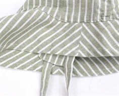 Name It oil green stribet solhat